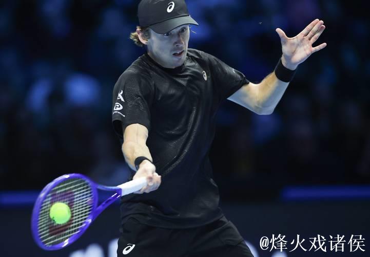 辛纳2-0德米纳尔 连续3年挺进年终总决赛争冠战